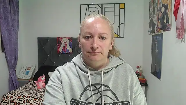emperabigbootybigass online show from July 23, 2026, 12:36 pm
