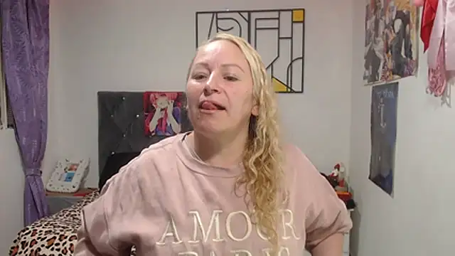 emperabigbootybigass online show from July 24, 2026, 12:25 pm