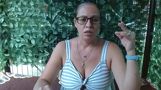 LadyHellene online show from July 18, 2026, 1:59 pm