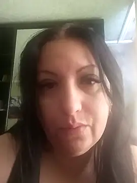 Veronica-Celie online show from May 31, 2026, 8:10 am