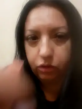 Veronica-Celie online show from June 17, 2026, 9:38 pm