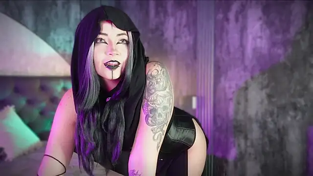 Aylen darkmoor online show from July 27, 2026, 8:16 pm