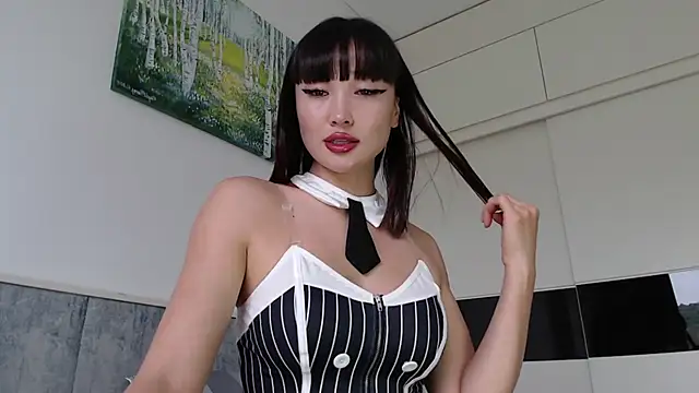 MiaRie online show from July 25, 2026, 4:32 am