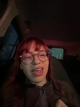 AgnesCampp online show from April 30, 2026, 8:57 pm