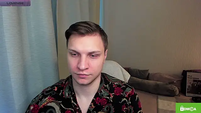 handsome guy01 online show from June 14, 2026, 4:25 am