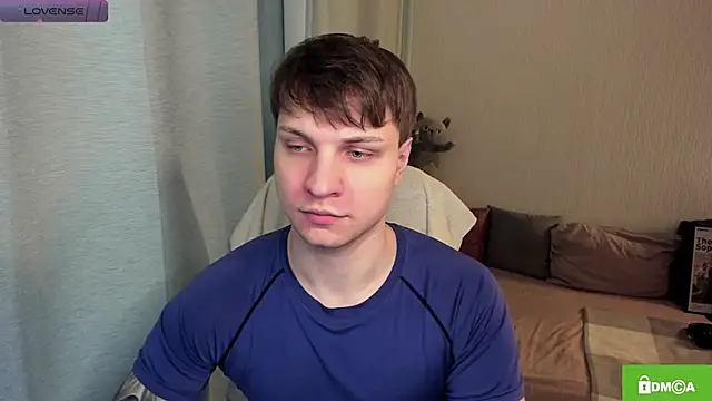 handsome guy01 online show from June 17, 2026, 6:27 am