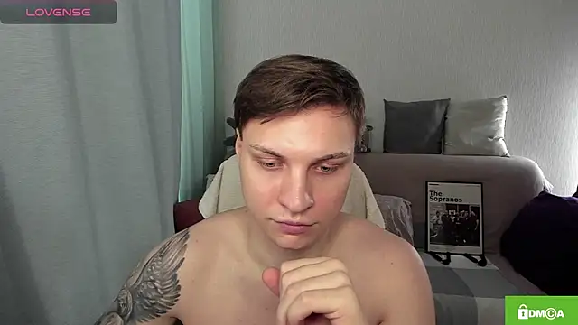 handsome guy01 online show from June 21, 2026, 5:10 am