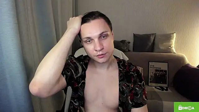 handsome guy01 online show from June 24, 2026, 10:42 pm