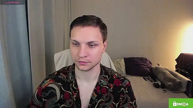 handsome guy01 online show from July 12, 2026, 12:01 am