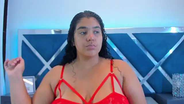 Tiffanymiller00 online show from July 15, 2026, 3:50 pm