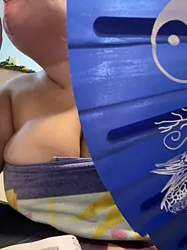 carola hotwife online show from July 9, 2026, 12:15 am