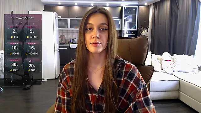 Doll Jasmine  online show from May 21, 2026, 9:38 am