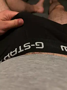 mrniceguy198 online show from June 26, 2026, 9:08 pm