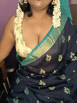 honey-sexy online show from June 23, 2026, 6:44 am