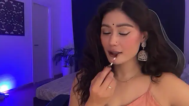 GoddessAnna online show from June 18, 2026, 7:07 pm