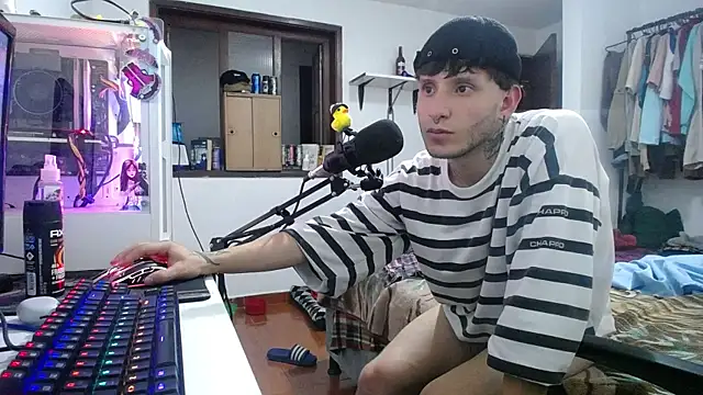 esjrobles online show from January 8, 2025, 3:29 am