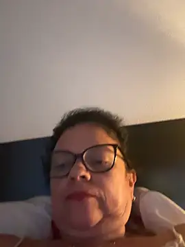 Sharongirl07 online show from July 18, 2026, 10:41 am
