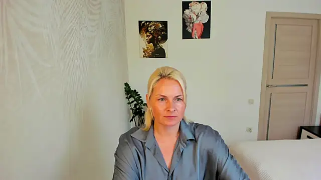 Snapshot of Alicee_Gracee chatting on July 30, 2026, 11:53 am Alicee Gracee online show from July 30, 2026, 11:53 am