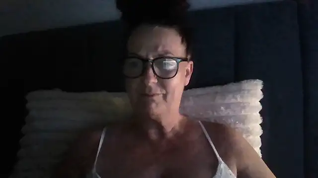 Tillieuk online show from June 30, 2026, 9:05 pm