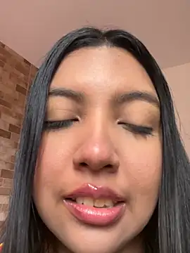 nicole fisherr online show from July 7, 2026, 9:41 pm