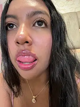 nicole fisherr online show from July 28, 2026, 10:31 pm