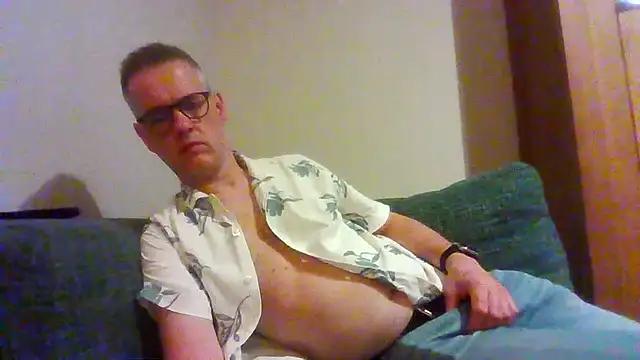 Hectorthyssen1 online show from June 19, 2026, 10:46 pm