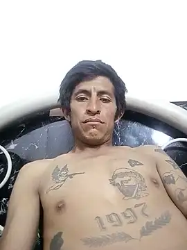 carloshot31 online show from July 22, 2026, 7:33 am