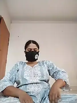 Magical Girl- online show from July 19, 2026, 5:44 am