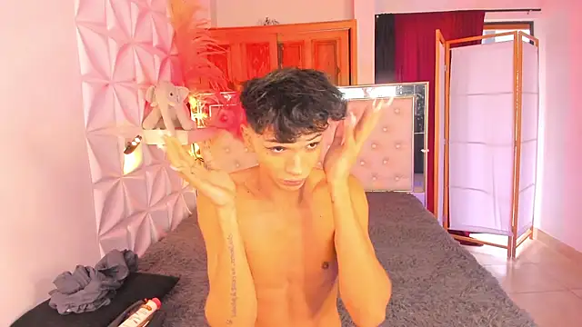 im sebaslopez online show from July 23, 2026, 12:03 pm
