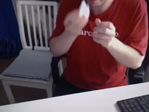 Snapshot of CuteMan33 chatting on July 3, 2026, 9:27 am CuteMan33 online show from July 3, 2026, 9:27 am