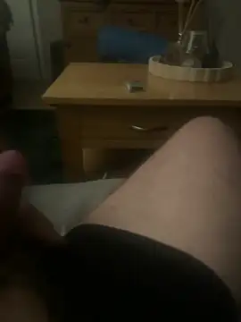 naughtyukcouple online show from June 9, 2026, 1:17 am