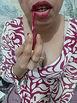 Haniya-143 online show from July 6, 2026, 11:29 pm