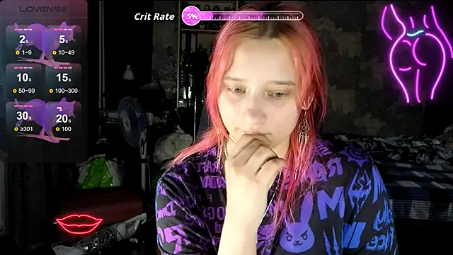 RachelPirce online show from May 6, 2026, 1:49 pm