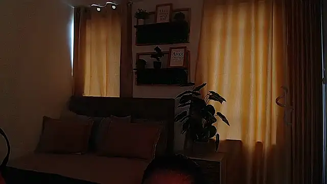 Snapshot of sasi_luna chatting on May 29, 2026, 1:31 pm sasi luna online show from May 29, 2026, 1:31 pm