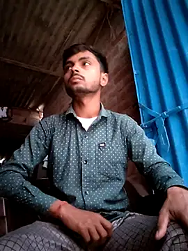 Snapshot of Suraj223kumar chatting on March 8, 2026, 1:14 am Suraj223kumar online show from March 8, 2026, 1:14 am