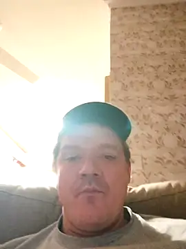 biggnipz online show from June 12, 2026, 5:28 am