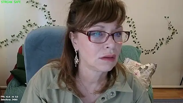 Miss Moren online show from July 26, 2026, 5:26 am