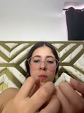 evaFiore online show from July 12, 2026, 7:16 pm