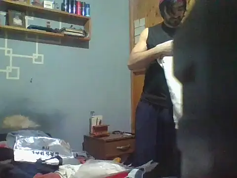 italianbighorse22 online show from July 10, 2026, 1:43 am