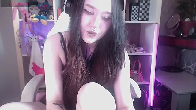 chloe crystall killer online show from June 30, 2026, 11:00 am