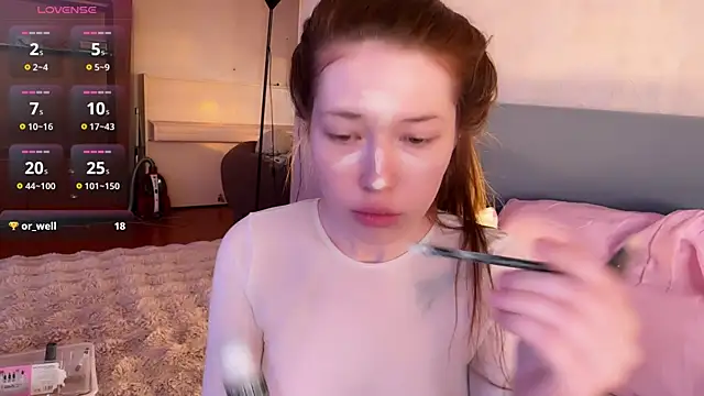 Snapshot of eva_varnerr chatting on July 25, 2026, 2:20 am eva varnerr online show from July 25, 2026, 2:20 am