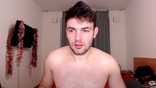 Justin Smit2 online show from December 23, 2024, 2:28 pm