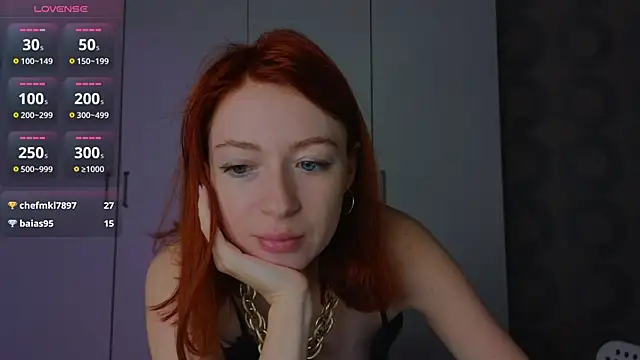 Cuteroxyfoxy online show from July 25, 2026, 5:49 am
