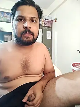 hot punekar online show from April 24, 2026, 4:37 am
