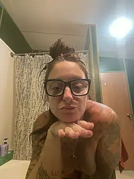 Eden Darkskye online show from July 15, 2026, 7:08 pm
