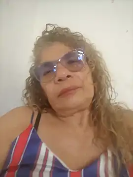 Snapshot of indiraa-channell chatting on April 23, 2026, 4:31 pm indiraa-channell online show from April 23, 2026, 4:31 pm
