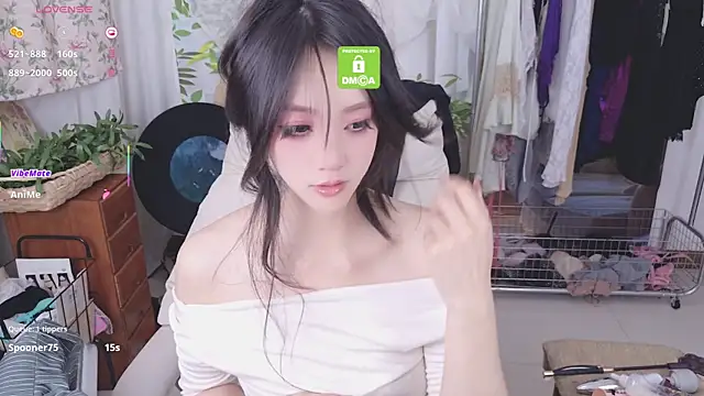 Snapshot of xiaotiantian-76 chatting on June 1, 2026, 2:08 pm xiaotiantian-76 online show from June 1, 2026, 2:08 pm