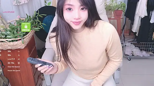 Snapshot of xiaotiantian-76 chatting on June 23, 2026, 4:54 am xiaotiantian-76 online show from June 23, 2026, 4:54 am