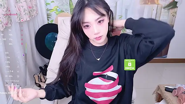 Snapshot of xiaotiantian-76 chatting on June 24, 2026, 2:10 am xiaotiantian-76 online show from June 24, 2026, 2:10 am