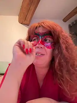 sweetinside  online show from July 28, 2026, 7:04 pm